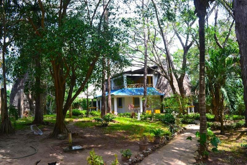 Dianistar Villas เดียนีบีช ภายนอก รูปภาพ